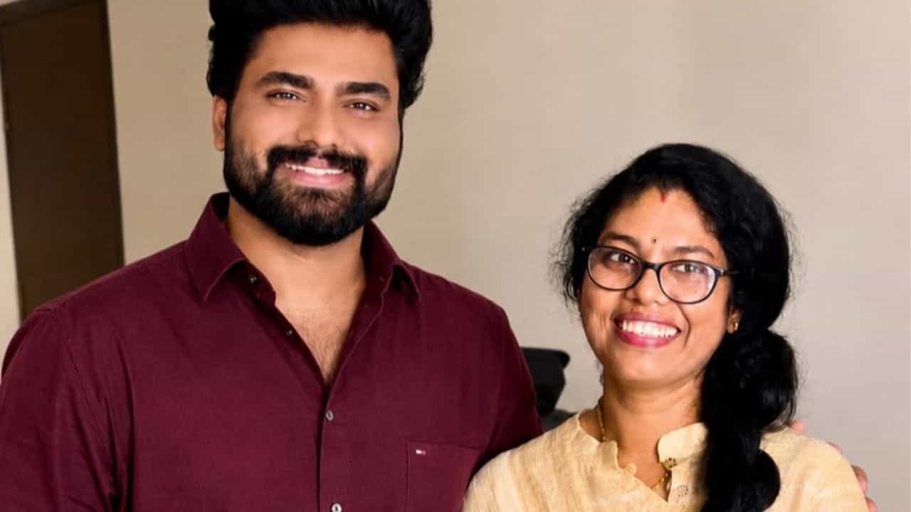 Robin Radhakrishnan : അമ്മ പോയി... മരണ വാര്ത്ത അറിയിച്ച് റോബിന് രാധാകൃഷ്ണന് Robin Radhakrishnan : അമ്മ പോയി... മരണ വാര്ത്ത അറിയിച്ച് റോബിന് രാധാകൃഷ്ണന്