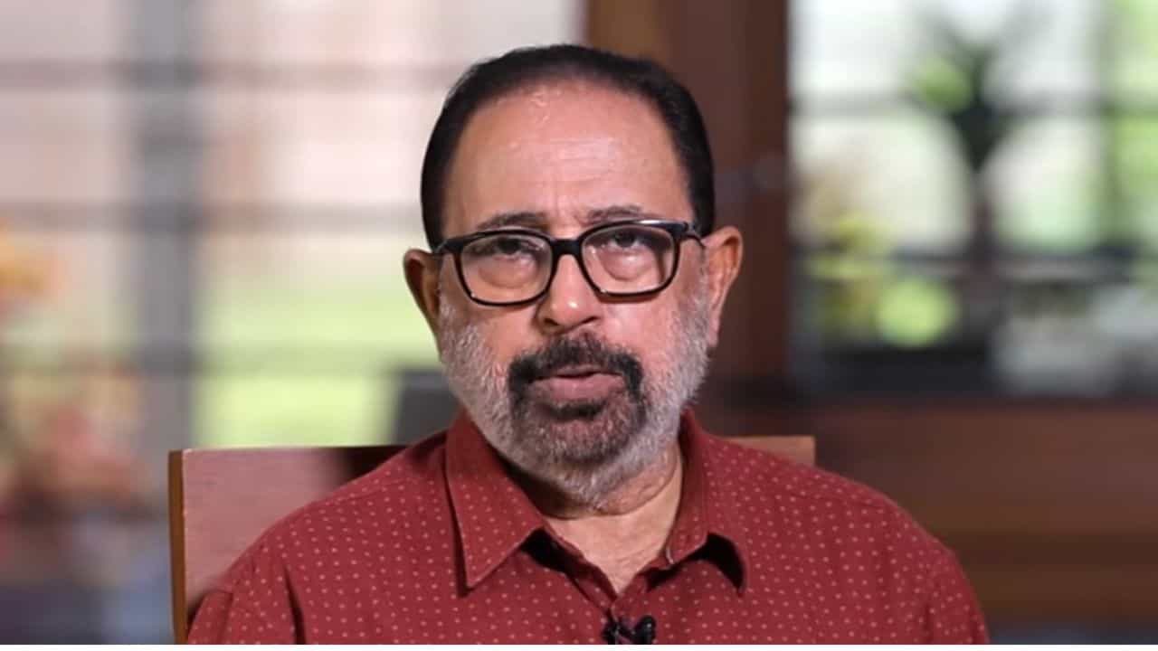 “വണ്ടിയിലിരുന്ന് ഞാൻ ഉറക്കെ കരഞ്ഞു, എനിക്ക് റോഡൊന്നും കാണുന്നുണ്ടായിരുന്നില്ല”; ലോഹിതദാസിൻ്റെ മരണം ഓർത്തെടുത്ത് സിബി മലയിൽ “വണ്ടിയിലിരുന്ന് ഞാൻ ഉറക്കെ കരഞ്ഞു, എനിക്ക് റോഡൊന്നും കാണുന്നുണ്ടായിരുന്നില്ല”; ലോഹിതദാസിൻ്റെ മരണം ഓർത്തെടുത്ത് സിബി മലയിൽ
