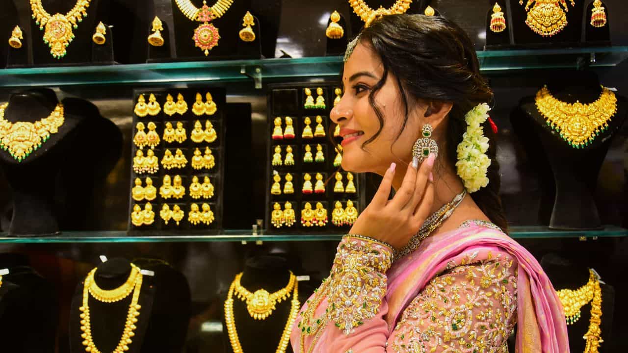 Kerala Gold Rate: ദേ, വില കുറഞ്ഞല്ലോ.... സ്വർണം വാങ്ങുന്നില്ലേ? ഇന്നത്തെ നിരക്ക്