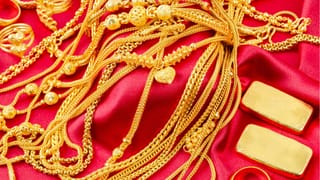 Kerala Gold Rate: ഹാവൂ…. വില താഴ്ന്നു, സ്വർണം വാങ്ങാൻ ഇനിയും കാത്തിരിക്കണോ? ഇന്നത്തെ നിരക്ക്