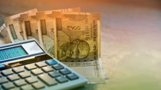 8th Pay Commission: എട്ടാം ശമ്പള കമ്മീഷൻ റിപ്പോർട്ട് എന്ന്, വൻ ശമ്പള വർദ്ധനവോ? മറുപടി നൽകി സർക്കാർ