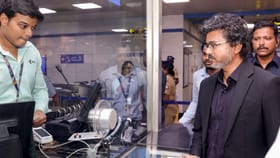 ഡ്രൈവറില്ലാ മെട്രോ ഉടൻ, പദ്ധതി വിലയിരുത്തി മുഖ്യമന്ത്രി വിജയ്