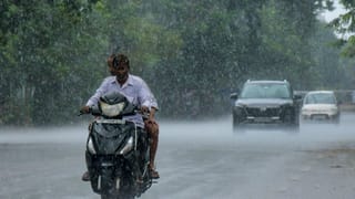 Kerala Weather Update: അതിതീവ്ര ന്യൂന മർദ്ദം, 6 ജില്ലകളിൽ ശക്തമായ മഴ; ഇന്നത്തെ കാലാവസ്ഥ