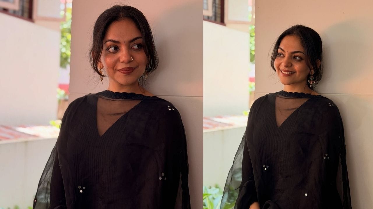 കൃഷ്ണകുമാർ കുടുംബത്തിൽ ഇനി ആരാധകർ കാത്തിരിക്കുന്ന ഒരു വിവാഹമാണ് അഹാന കൃഷ്ണയുടെയും സുഹൃത്ത് നിമിഷ് രവിയുടെയും. എന്നാൽ ഇരുവരും ഈ ബന്ധത്തെക്കുറിച്ചോ വിവാഹത്തെക്കുറിച്ചോ എവിടെയും ഇനിയും വ്യക്തമാക്കിയിട്ടില്ല. ഇതിനിടെ ഇപ്പോൾ അഹാന പങ്കുവെച്ച ഒരു പുതിയ പോസ്റ്റാണ് വീണ്ടും ചർച്ചകൾക്ക് വഴിയൊരുക്കിയിരിക്കുന്നത്. താൻ തന്റെ തങ്കമാന പയ്യനെ ആലോചിച്ചു കൊണ്ടിരിക്കുന്നു എന്ന ക്യാപ്ഷനോട് ചില ചിത്രങ്ങളാണ് താരം പങ്കുവെച്ചിരിക്കുന്നത്..(IMAGE CREDIT SOURCE: SOCIAL MEDIA)