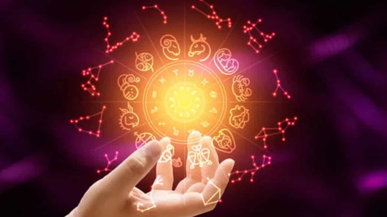 Astrology Malayalam: ജീവിതത്തിൽ കൂടെ കൂട്ടാവുന്ന രാശിക്കാർ, സ്നേഹത്തിന്റെയും വാത്സല്യത്തിന്റെയും പര്യായം Astrology Malayalam: ജീവിതത്തിൽ കൂടെ കൂട്ടാവുന്ന രാശിക്കാർ, സ്നേഹത്തിന്റെയും വാത്സല്യത്തിന്റെയും പര്യായം
