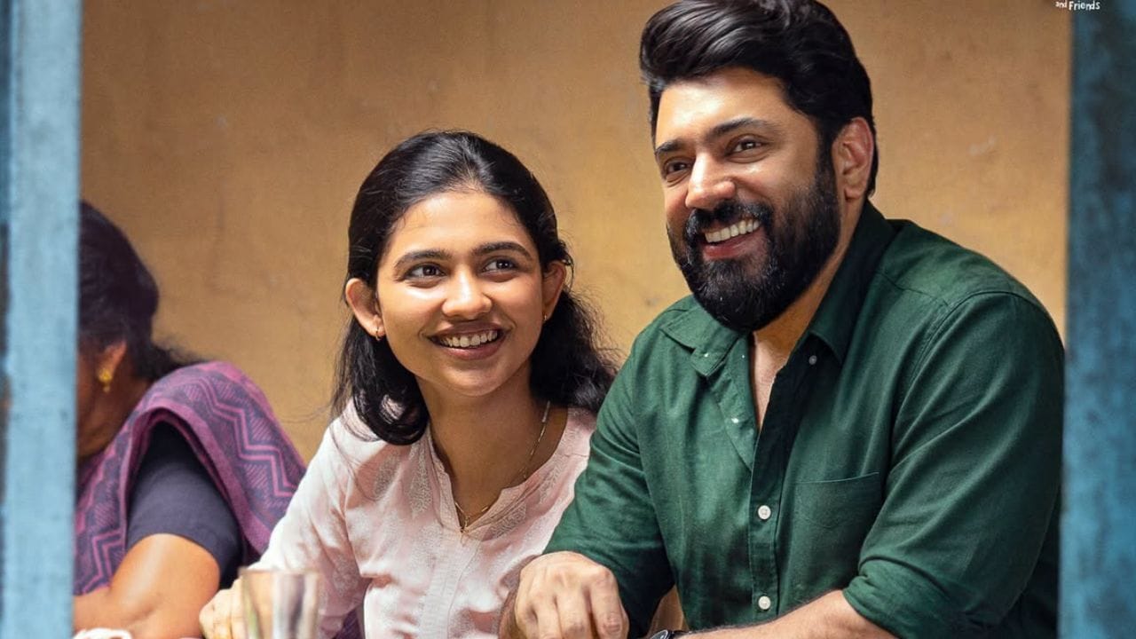 രാവിലെയുള്ള ഷോകളിൽ 30 ശതമാനമായിരുന്നു ഒക്യുപൻസി എങ്കിൽ, ഉച്ചയ്ക്ക് ശേഷമുള്ള ഷോകളിൽ ഇത് 45.92 ശതമാനമായി ഉയർന്നു. വൈകുന്നേരത്തെ ഷോകളിൽ ഒക്യുപൻസി വീണ്ടും വർധിച്ച് 64.33 ശതമാനത്തിലെത്തി. എന്നാൽ രാത്രി ഷോകളിലാണ് ചിത്രത്തിന് ഏറ്റവും മികച്ച പ്രതികരണം ലഭിച്ചത്. 81.92 ശതമാനമെന്ന മികച്ച ഒക്യുപൻസി നിരക്കാണ് രാത്രി ഷോകളിൽ രേഖപ്പെടുത്തിയത്. (Image Credit source: Facebook Social Media)