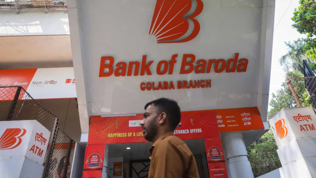 Bank of Baroda Recruitment 2026: ബാങ്ക് ഓഫ് ബറോഡയിൽ 2482 ഒഴിവുകൾ; അവസാന തീയതി, യോഗ്യത Bank of Baroda Recruitment 2026: ബാങ്ക് ഓഫ് ബറോഡയിൽ 2482 ഒഴിവുകൾ; അവസാന തീയതി, യോഗ്യത