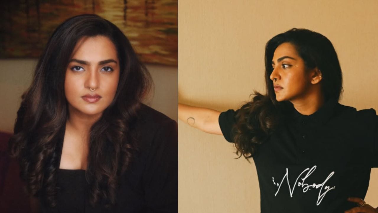 ചിത്രത്തിൽ സ്ത്രീകളെ വളരെ മോശമായ രീതിയിൽ ചിത്രീകരിച്ചു എന്ന രീതിയിൽ ഇരുവരും വിമർശനം നടത്തിയിരുന്നു. വേദിയിൽ വച്ച് ഗീതു മോഹൻദാസ് പാർവതിയോട്  say it say it എന്ന് പറഞ്ഞു കൊണ്ടായിരുന്നു തങ്ങളുടെ നിലപാട് അറിയിച്ചത്. 