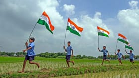 സംസ്ഥാനത്തുടനീളം വിപുലമായ സ്വാതന്ത്ര്യദിനാഘോഷ പരിപാടികൾ