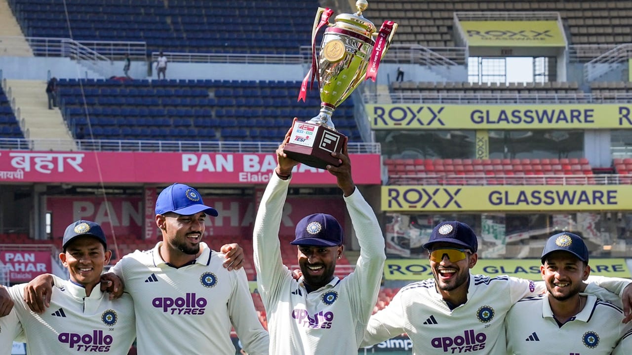 ഒമ്പത് ടെസ്റ്റ് മത്സരങ്ങളിൽ നാലെണ്ണത്തിൽ മാത്രമാണ് ഇന്ത്യ ഇതുവരെ ജയിച്ചത്. ഇംഗ്ലണ്ടിനെതിരെ 2025 ജൂണില് നടന്ന പരമ്പര 2-2ന് സമനിലയിലാക്കി. 2025 ഒക്ടോബറില് നടന്ന പരമ്പരയില് വെസ്റ്റ് ഇന്ഡീസിനെ 2-0ന് കീഴടക്കി പരമ്പര സ്വന്തമാക്കി. എന്നാല് നവംബറില് ദക്ഷിണാഫ്രിക്കയോട് സ്വന്തം നാട്ടില് 0-2ന് തോറ്റത് തിരിച്ചടിയായി.