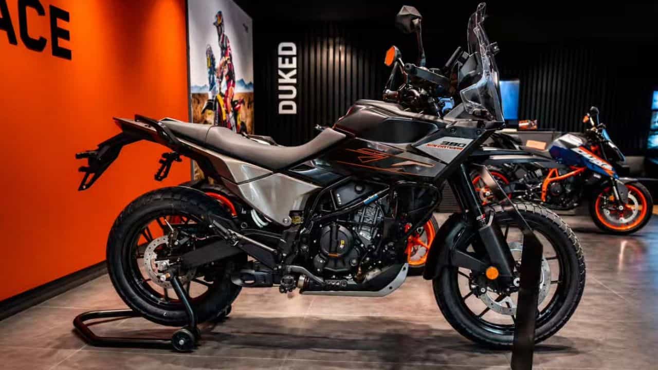 KTM 390 Adventure : വിലയിലും മാറ്റം! പുത്തൻ കെ ടി എം 390 അഡ്വഞ്ചർ വിപണിയിൽ KTM 390 Adventure : വിലയിലും മാറ്റം! പുത്തൻ കെ ടി എം 390 അഡ്വഞ്ചർ വിപണിയിൽ