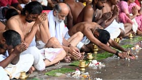 കർക്കിടകവാവിന് ബലിയിടുന്നില്ലേ? ഈ പ്രധാന സാധനങ്ങൾ മറക്കാതെ കരുതണം
