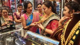 ഞായറാഴ്ച സ്വര്‍ണം വാങ്ങാന്‍ ബെസ്റ്റാണ്; വിലയില്‍ അല്‍പം...
