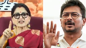 Udhayanidhi Stalin: മാന്യതയുണ്ടോ? നിങ്ങളുടെ ഇഷ്ടാനിഷ്ടങ്ങൾക്ക് വഴങ്ങാനുള്ള പണയ വസ്തുവല്ല സ്ത്രീ! ഉദയനിധിക്കെതിരെ തുറന്നടിച്ച് ഖുശ്ബു സുന്ദർ...