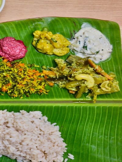 ഓണസദ്യയിലെ ഈ വിഭവങ്ങൾ ഫ്രിഡ്ജിൽ വെക്കരുതേ