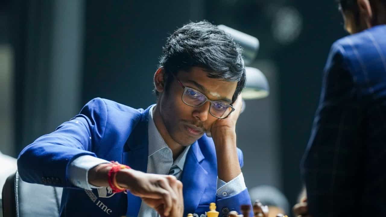 R Praggnanandhaa: കോടികള് കയ്യിലെത്തും...ചെസ് മത്സരങ്ങളിലൂടെ പ്രജ്ഞാനന്ദ നേടുന്നത് R Praggnanandhaa: കോടികള് കയ്യിലെത്തും...ചെസ് മത്സരങ്ങളിലൂടെ പ്രജ്ഞാനന്ദ നേടുന്നത്