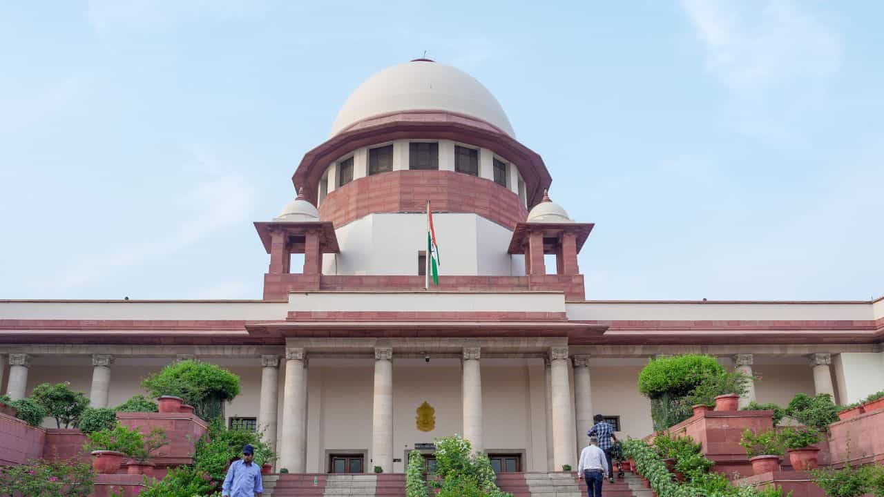 Mining Amendment Act 2026: ഖനന നിയമ ഭേദഗതിക്കെതിരെ സംസ്ഥാനങ്ങൾ; സുപ്രീം കോടതിയെ സമീപിക്കും Mining Amendment Act 2026: ഖനന നിയമ ഭേദഗതിക്കെതിരെ സംസ്ഥാനങ്ങൾ; സുപ്രീം കോടതിയെ സമീപിക്കും