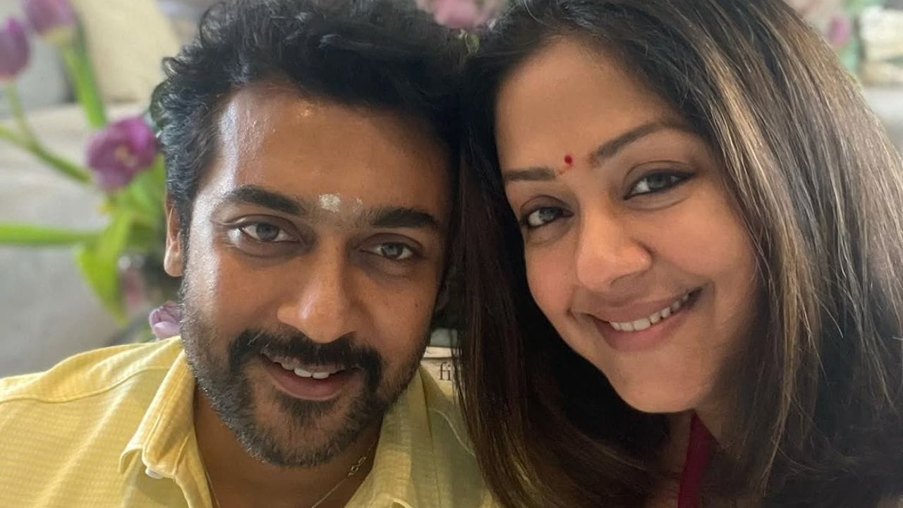 തെന്നിന്ത്യൻ സിനിമയിൽ ഏറ്റവും കൂടുതൽ ആരാധകരുള്ള താരജോഡികളാണ് സൂര്യയും ജ്യോതികയും. അതിനാൽ താരത്തിൻ്റെ ഈ വാക്കുകൾക്ക് വലിയ സ്വീകാര്യതയാണ് ലഭിക്കുന്നത്. 1999 പുറത്തിറങ്ങിയ പൂവെല്ലാം കേട്ടുപ്പാർ എന്ന ചിത്രത്തിൻ്റെ സെറ്റിൽ വെച്ചാണ് ഇരുവരും ആദ്യമായി കണ്ടുമുട്ടുന്നത്. പിന്നീട് കാക്ക കാക്ക എന്ന ചിത്രത്തിലൂടെയാണ് ഇരുവരും തമ്മിലുള്ള സൗഹൃദം പ്രണയമായി മാറിയത്.