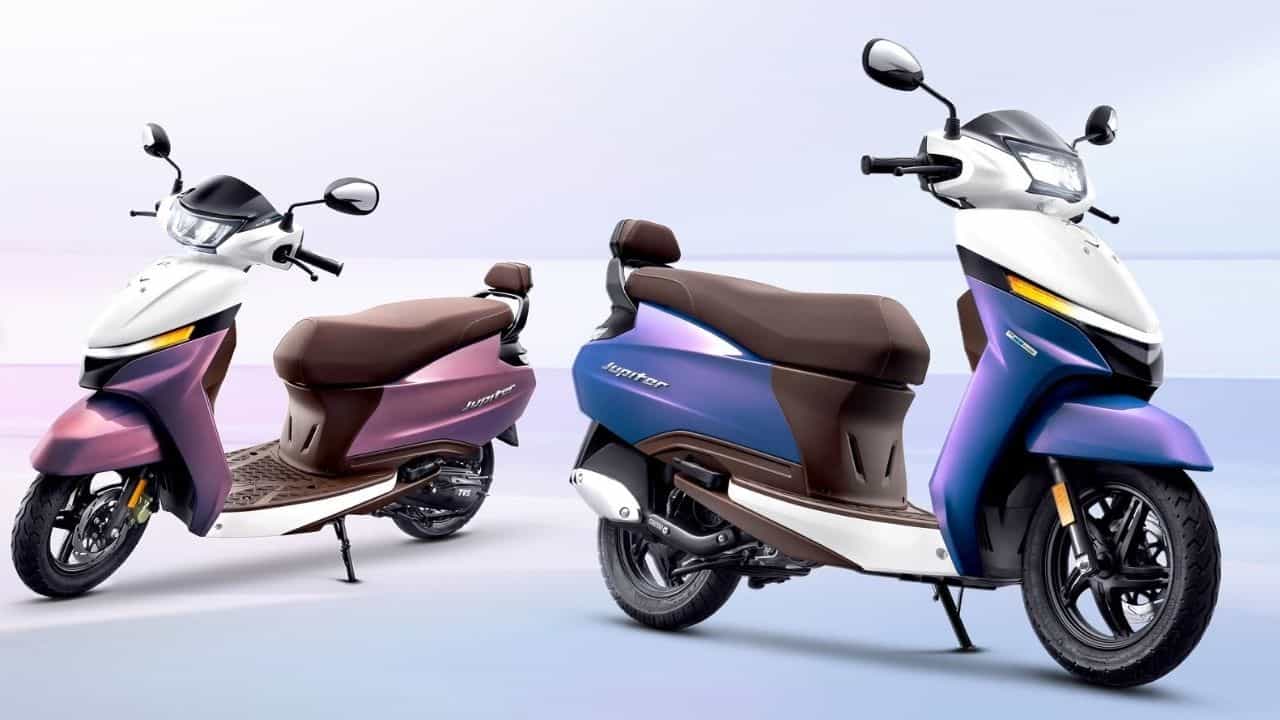 New TVS Jupiter 110 : കളറായിട്ടുണ്ടല്ലോ! പുത്തൻ രൂപത്തിൽ കൂടുതൽ ഫീച്ചറുകളുമായി ടിവിഎസ് ജുപീറ്റർ 110 New TVS Jupiter 110 : കളറായിട്ടുണ്ടല്ലോ! പുത്തൻ രൂപത്തിൽ കൂടുതൽ ഫീച്ചറുകളുമായി ടിവിഎസ് ജുപീറ്റർ 110