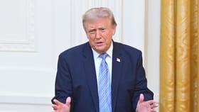 Iran-US Conflict: “ഇറാൻ ആവശ്യപ്പെട്ടു”; സൈനിക നീക്കം താൽക്കാലികമായി ഉപേക്ഷിക്കുന്നതായി ഡൊണാൾഡ് ട്രംപ്...