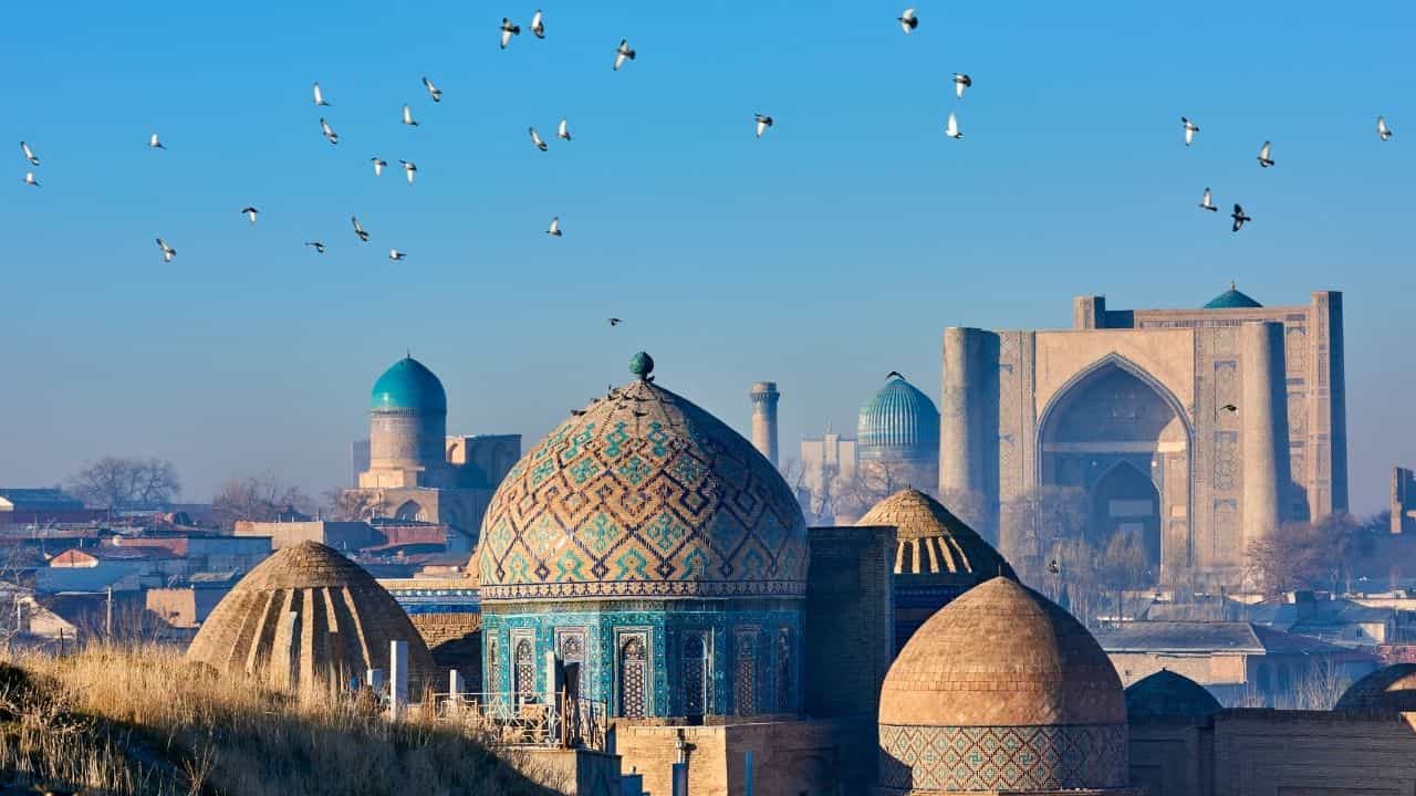 Uzbekistan Travel Guide: ഇന്ത്യക്കാർക്ക് വിസയില്ലാതെ പറക്കാം; ഉസ്ബെക്കിസ്ഥാൻ യാത്രയ്ക്ക് തയ്യാറെടുക്കുന്നവർ അറിയേണ്ടതെല്ലാം! Uzbekistan Travel Guide: ഇന്ത്യക്കാർക്ക് വിസയില്ലാതെ പറക്കാം; ഉസ്ബെക്കിസ്ഥാൻ യാത്രയ്ക്ക് തയ്യാറെടുക്കുന്നവർ അറിയേണ്ടതെല്ലാം!
