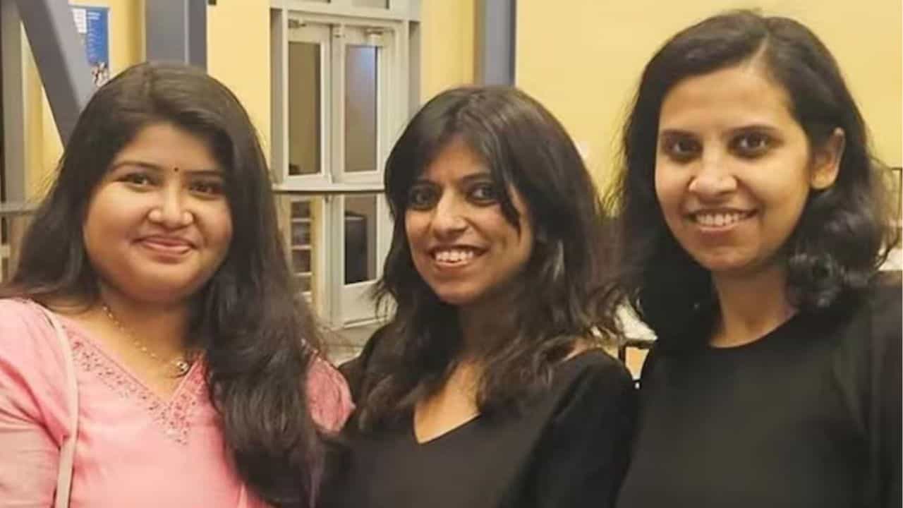 California Double Murder: കണ്ണീരടക്കാനാവാതെ ജന്മനാട്; യുഎസിൽ കൊല്ലപ്പെട്ട ആൻമേരിക്ക് വിടചൊല്ലാൻ നാട്, സംസ്കാരം ഇന്ന് California Double Murder: കണ്ണീരടക്കാനാവാതെ ജന്മനാട്; യുഎസിൽ കൊല്ലപ്പെട്ട ആൻമേരിക്ക് വിടചൊല്ലാൻ നാട്, സംസ്കാരം ഇന്ന്