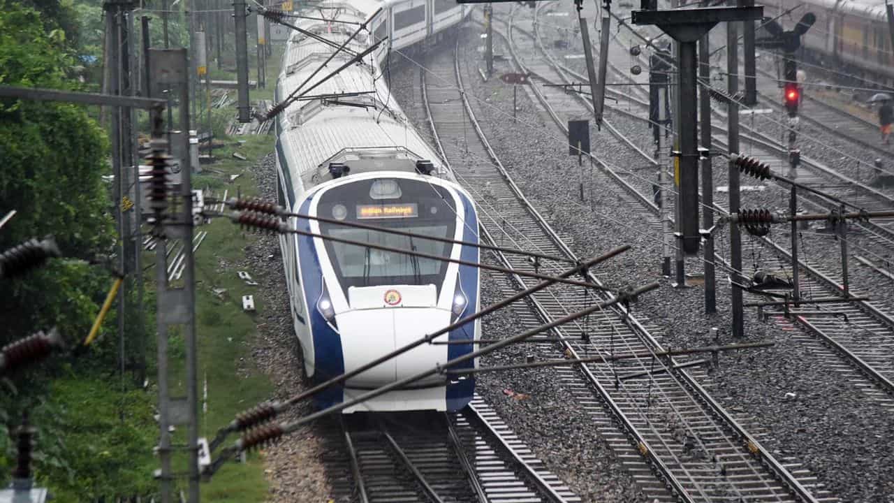 Vande Bharat: ബെംഗളൂരുവില്‍ നിന്ന് അമരാവതിയിലേക്ക് വന്ദേ ഭാരത്; നിര്‍ദേശവുമായി സര്‍ക്കാര്‍