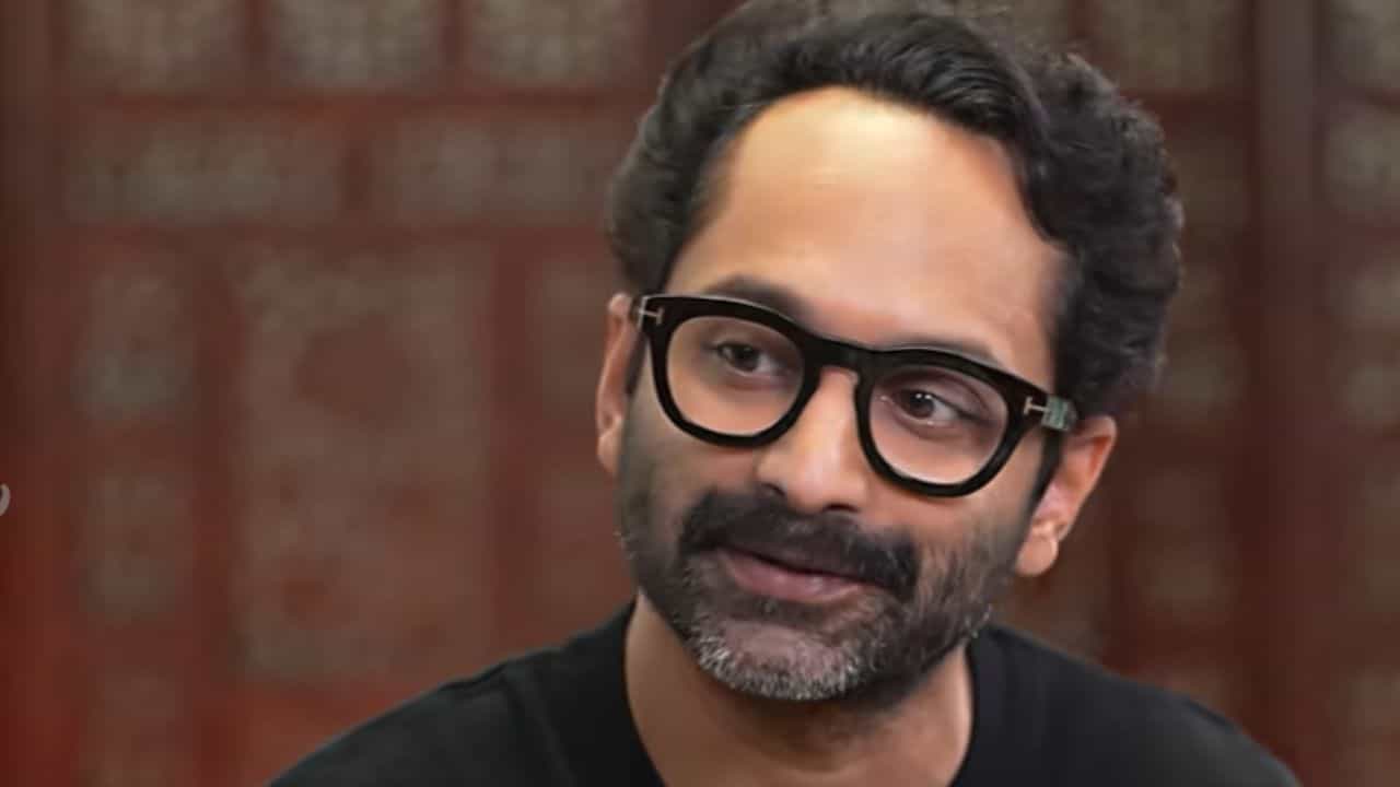 Fahadh Faasil: കൂടെയിരുന്ന് തെലുങ്ക് പഠിപ്പിച്ചത് സംവിധായകൻ; ‘ഡോണ്ട് ട്രബിൾ ദ് ട്രബിൾ’ ആദ്യ സിനിമ പോലൊ തോന്നിയെന്ന് ഫഹദ് ഫാസിൽ Fahadh Faasil: കൂടെയിരുന്ന് തെലുങ്ക് പഠിപ്പിച്ചത് സംവിധായകൻ; ‘ഡോണ്ട് ട്രബിൾ ദ് ട്രബിൾ’ ആദ്യ സിനിമ പോലൊ തോന്നിയെന്ന് ഫഹദ് ഫാസിൽ