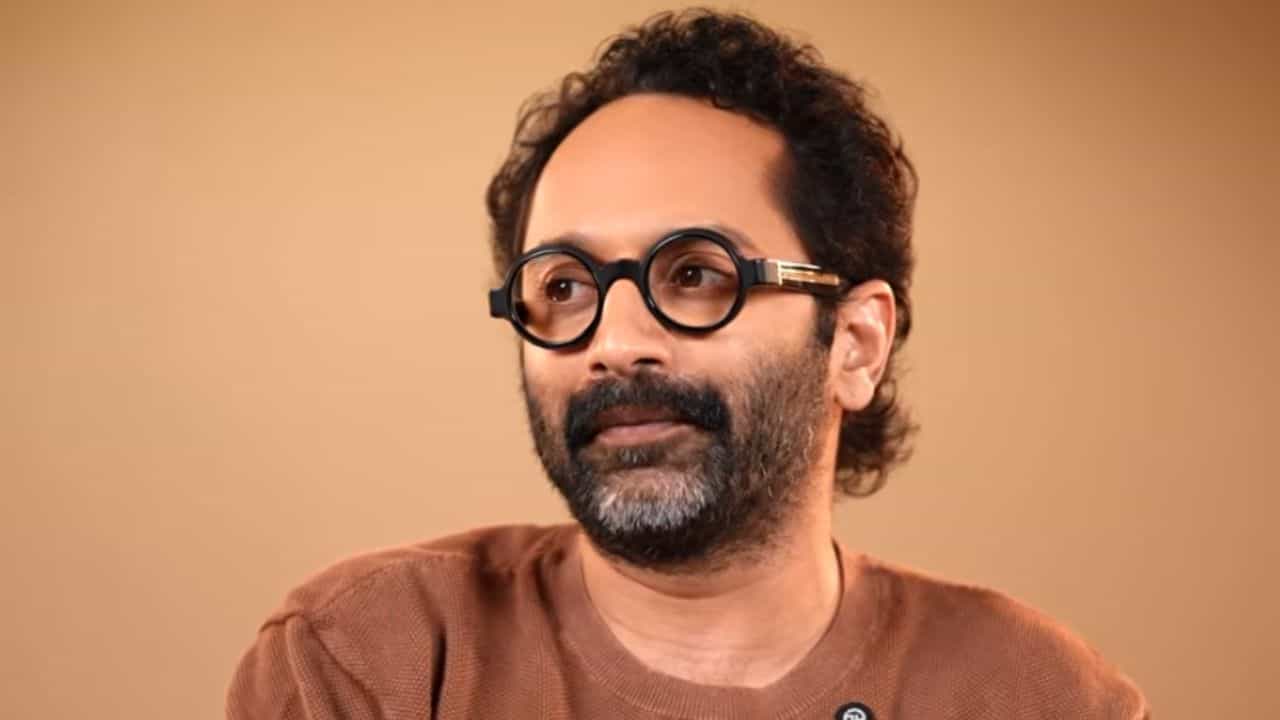 Fahadh Faasil: ബോർഡിംഗ് സ്കൂൾ മുതൽ ഒറ്റപ്പെടൽ അനുഭവിച്ചു, എല്ലാവരുടെയും ജീവിതം അതുപോലെയെന്ന് കരുതി; മനസ്സ് തുറന്ന് ഫഹദ് ഫാസിൽ Fahadh Faasil: ബോർഡിംഗ് സ്കൂൾ മുതൽ ഒറ്റപ്പെടൽ അനുഭവിച്ചു, എല്ലാവരുടെയും ജീവിതം അതുപോലെയെന്ന് കരുതി; മനസ്സ് തുറന്ന് ഫഹദ് ഫാസിൽ