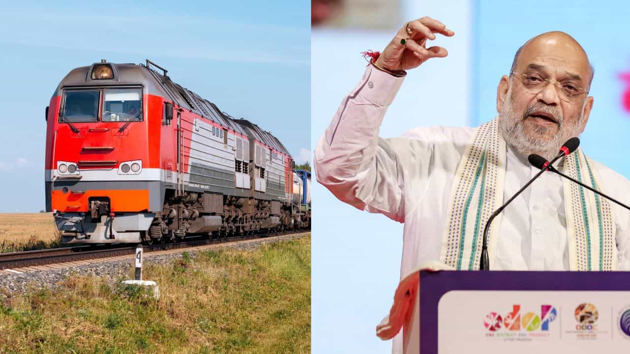 LNG Train: റെയിൽവേയിൽ ചരിത്രനേട്ടം; ആദ്യ എൽഎൻജി ട്രെയിൻ പുറത്തിറക്കി LNG Train: റെയിൽവേയിൽ ചരിത്രനേട്ടം; ആദ്യ എൽഎൻജി ട്രെയിൻ പുറത്തിറക്കി