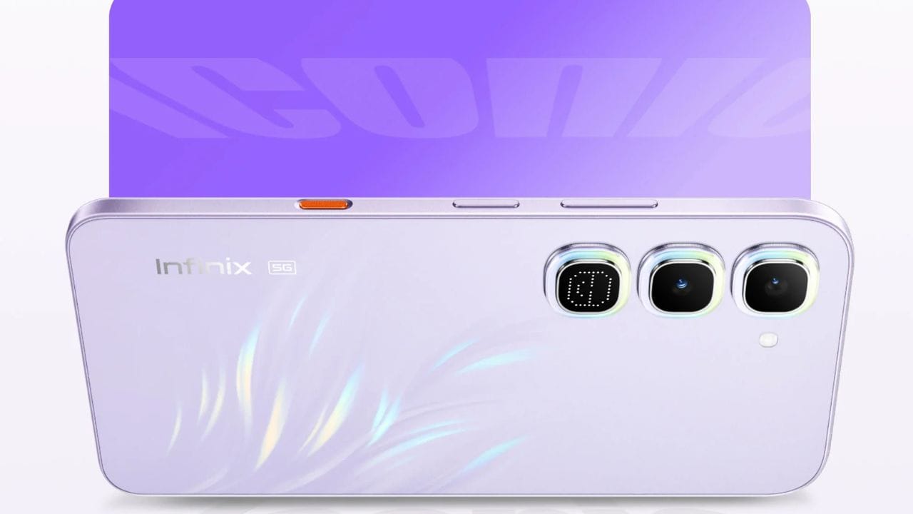  ക്യാമറ: സോണി IMX882 സെൻസറുള്ള 50MP മെയിൻ ക്യാമറ (f/1.79 അപ്പേർച്ചർ), LED ഫ്ലാഷ്, 2K 30fps വീഡിയോ റെക്കോർഡിംഗ് എന്നിവ അ‌ടങ്ങുന്ന റിയർക്യാമറ സജ്ജീകരണവും സെൽഫിക്കും മറ്റുമായി 8MP ഫ്രണ്ട് ക്യാമറയും (f/2.0 അപ്പേർച്ചർ, 2K 30fps വീഡിയോ റെക്കോർഡിംഗ്) ഇതിലുണ്ട്. കൂടാതെ പൊടിയും വെള്ളവും പ്രതിരോധിക്കാൻ IP68 റേറ്റിങ്ങും ഉണ്ട്. 