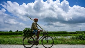 മാനം തെളിഞ്ഞുതന്നെ... ഇനി ചൂടുള്ള ദിവസങ്ങൾ? അടുത്ത അഞ്ച് ദിവസത്തെ