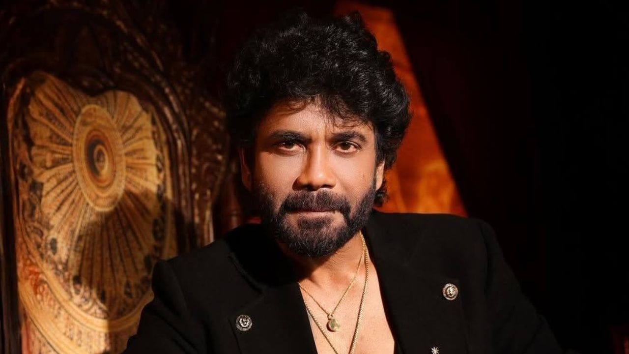 തെലുങ്ക് ബിഗ് ബോസ് അവതരിപ്പിക്കുന്ന നാഗാർജുന ഒരു സീസണിൽ വാങ്ങുന്ന പ്രതിഫലം 35–40 കോടിയാണ്. വാരാന്ത്യ എപ്പിസോഡ് പ്രതിഫലത്തിൽ വ്യക്തതയില്ല
