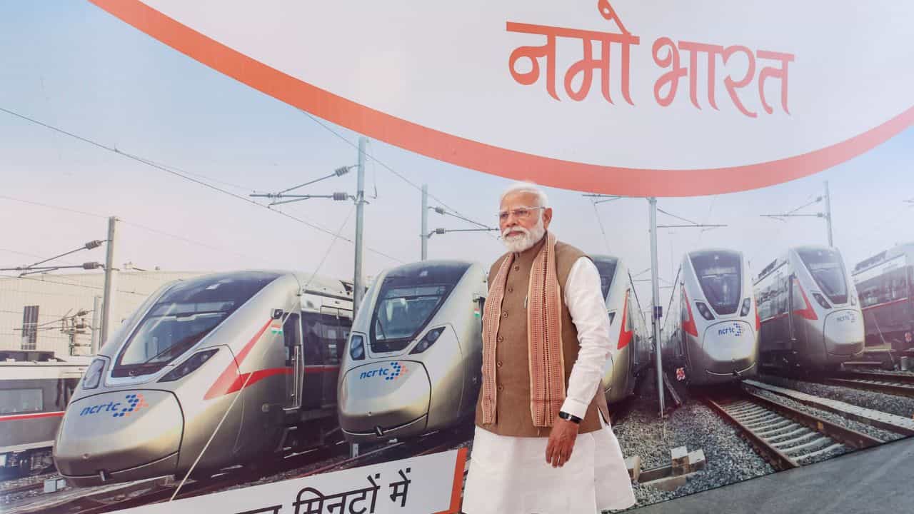 Namo Bharat Project Recruitment: 1.15 ലക്ഷം വരെ ശമ്പളം! നമോ ഭാരത് പ്രോജക്റ്റിൽ വൻ തൊഴിലവസരം: അപേക്ഷിക്കേണ്ടത് എങ്ങനെ? Namo Bharat Project Recruitment: 1.15 ലക്ഷം വരെ ശമ്പളം! നമോ ഭാരത് പ്രോജക്റ്റിൽ വൻ തൊഴിലവസരം: അപേക്ഷിക്കേണ്ടത് എങ്ങനെ?