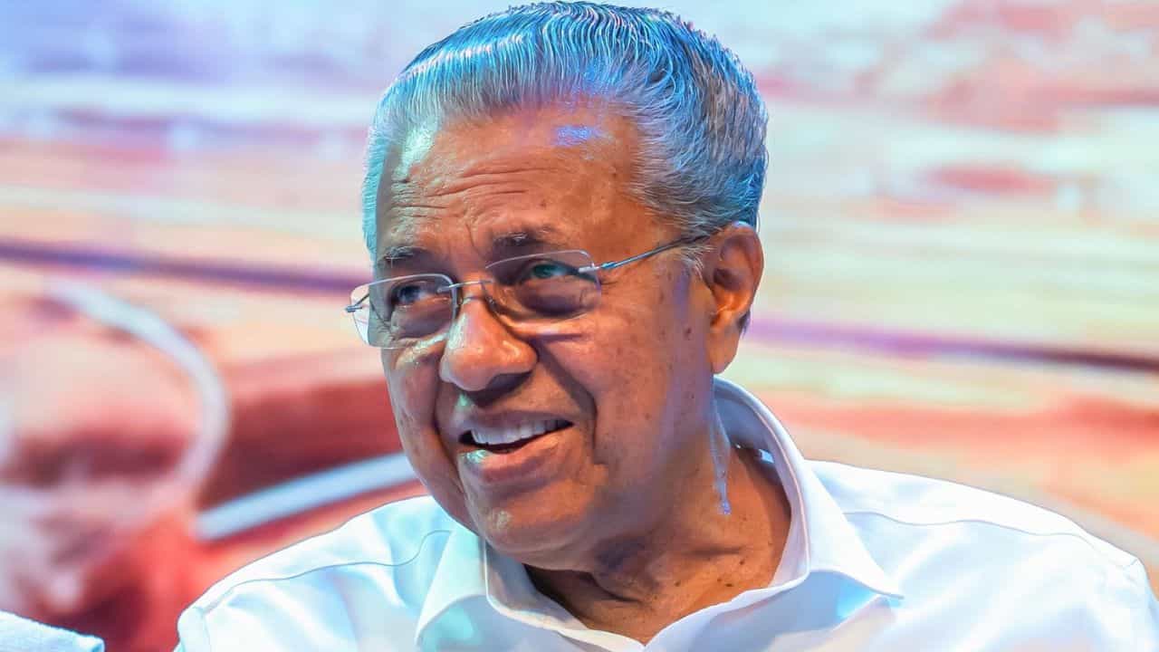 Pinarayi Vijayan: ശമ്പള പരിഷ്കരണം അട്ടിമറിക്കാൻ നീക്കം, ശമ്പളവും പെൻഷനും ബാധ്യതയെന്നത് വ്യാജ പ്രചാരണം