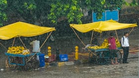 ഒക്ടോബറെത്തുന്നത് കനത്ത മഴയോടെ; ആറു ജില്ലകളില്‍ യെല്ലോ അലര്‍ട്ട്‌