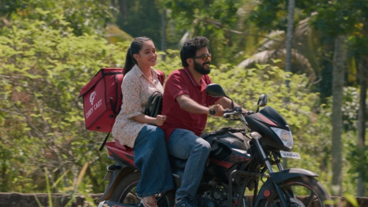 ഷോർട്ട് ഫിലിമിലെ ഡയറക്ടർ ബ്രില്ല്യൻസിനെ കുറിച്ചും ബത്ലഹേം കുടുംബയൂണിറ്റ് എന്ന സിനിമയുമായി ഷോർട്ട് ഫിലിമിനെ കോർത്തിണക്കിയതിനെക്കുറിച്ചും കഥാപാത്രങ്ങളെ കുറിച്ചും ക്രിഞ്ച് ഡയലോഗുകളെ കുറിച്ചുമെല്ലാം സമൂഹ മാധ്യമങ്ങളിൽ മികച്ച അഭിപ്രായം ആണ് പങ്കുവയ്ക്കപ്പെടുന്നത്.