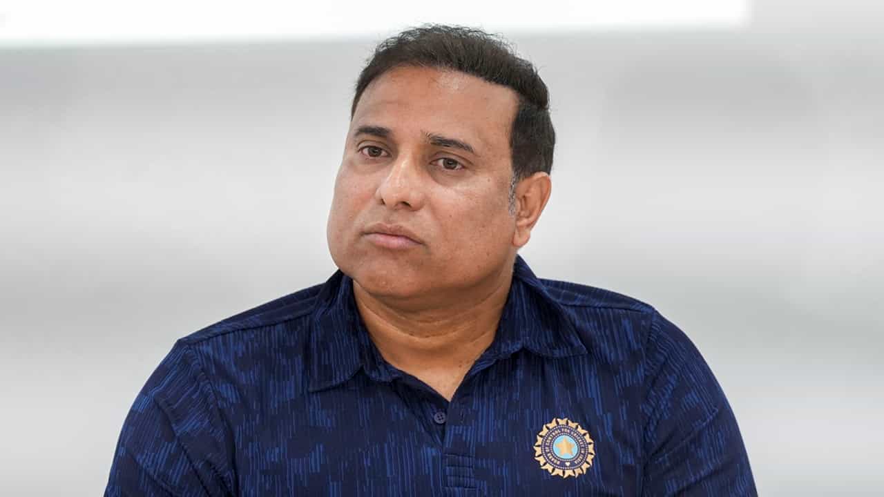 Asian Games 2026: ഏഷ്യന് ഗെയിംസില് ലക്ഷ്മണ് പരിശീലിപ്പിക്കും; ഗംഭീറിനെ ഒഴിവാക്കിയതിന്റെ കാരണം പുറത്ത് Asian Games 2026: ഏഷ്യന് ഗെയിംസില് ലക്ഷ്മണ് പരിശീലിപ്പിക്കും; ഗംഭീറിനെ ഒഴിവാക്കിയതിന്റെ കാരണം പുറത്ത്
