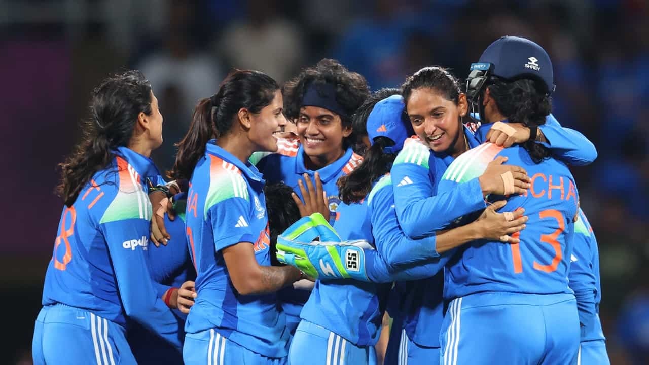 ശ്രീലങ്കയ്ക്ക് തിരിച്ചടി; കന്നി വനിതാ ചാമ്പ്യൻസ് ട്രോഫിക്കുള്ള വേദിയവകാശം ഇന്ത്യ സ്വന്തമാക്കി! ശ്രീലങ്കയ്ക്ക് തിരിച്ചടി; കന്നി വനിതാ ചാമ്പ്യൻസ് ട്രോഫിക്കുള്ള വേദിയവകാശം ഇന്ത്യ സ്വന്തമാക്കി!