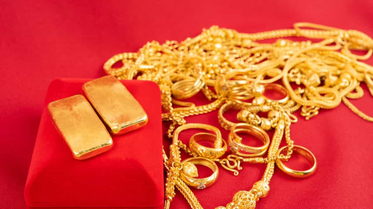 Kerala Gold Rate: സ്വർണം ലാഭത്തിൽ വാങ്ങണോ? ഈയാഴ്ച നിരക്ക് ഇങ്ങനെ... Kerala Gold Rate: സ്വർണം ലാഭത്തിൽ വാങ്ങണോ? ഈയാഴ്ച നിരക്ക് ഇങ്ങനെ...