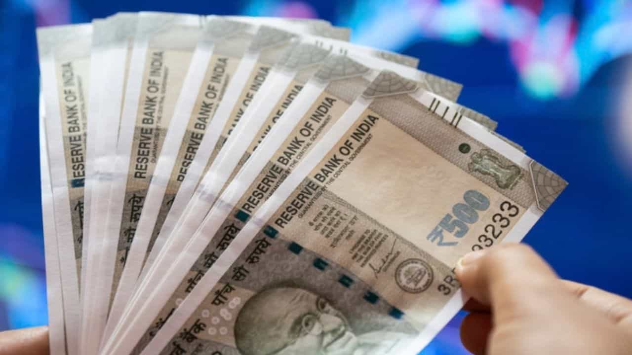 രാവിലെ എഴുന്നേറ്റ് നോക്കുമ്പോൾ അക്കൗണ്ടിൽ 3500 കോടി! ഞെട്ടൽ മാറാതെ തൃപ്പൂണിത്തുറ സ്വദേശി രാവിലെ എഴുന്നേറ്റ് നോക്കുമ്പോൾ അക്കൗണ്ടിൽ 3500 കോടി! ഞെട്ടൽ മാറാതെ തൃപ്പൂണിത്തുറ സ്വദേശി