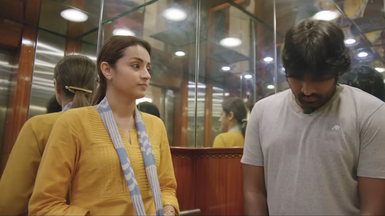 കഥാപാത്രങ്ങളെ കൂടുതൽ വ്യക്തമായി മനസ്സിൽ കാണാൻ അഭിനേതാക്കളെ മനസ്സിൽ കണ്ടുകൊണ്ടാണ് താൻ എപ്പോഴും തിരക്കഥ എഴുതാറുള്ളത്. '96' എഴുതുമ്പോഴും വിജയ് സേതുപതിയെയും തൃഷയെയും തന്നെയാണ് മനസ്സിൽ കണ്ടിരുന്നത്. ഇരുവർക്കും കഥ വളരെ ഇഷ്ടപ്പെടുകയും സിനിമ ചെയ്യാൻ തയ്യാറാവുകയും ചെയ്തുവെന്ന് സംവിധായകൻ വ്യക്തമാക്കി.