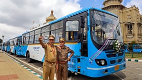നമ്മ മെട്രോയില്‍ ഇറങ്ങിയാല്‍ ബസും റെഡി; പിങ്ക് ലൈനിനായി പുതിയ...