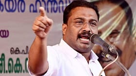 അനധികൃത നിയമന വിവാദം: ബി ആർ എം ഷഫീറിന്റെ ഭാര്യ സീമാറ്റിലെ...