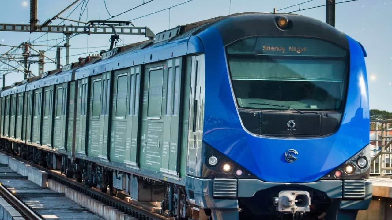 Chennai Metro : പൂനമല്ലി-വടപളനി സമയക്രമം പ്രഖ്യാപിച്ചു; ഓരോ പത്ത് മിനിറ്റിലും സർവീസ് നടത്തും Chennai Metro : പൂനമല്ലി-വടപളനി സമയക്രമം പ്രഖ്യാപിച്ചു; ഓരോ പത്ത് മിനിറ്റിലും സർവീസ് നടത്തും