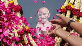 ഇന്ന് ഒക്ടോബർ 2 ഗാന്ധിജയന്തി; മഹാത്മാഗാന്ധിയുടെ ഓർമയിൽ രാജ്യം