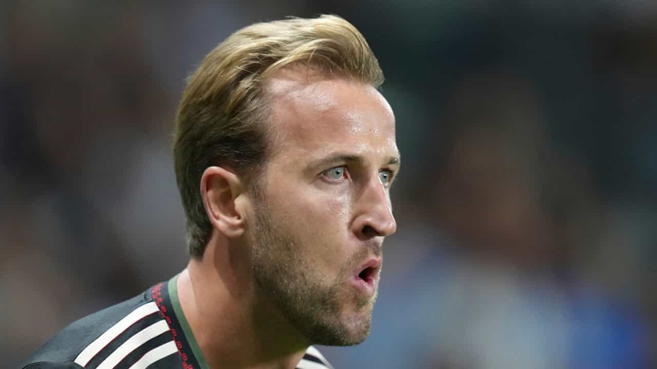 Ballon dOr 2026: ഹാരി കെയ്ന് അല്ലാതെ വേറെയാര്? ചരിത്രം കുറിച്ച് ഇംഗ്ലീഷ് താരം; ബാലൺ ഡി ഓർ പുരസ്കാരങ്ങൾ പ്രഖ്യാപിച്ചു Ballon dOr 2026: ഹാരി കെയ്ന് അല്ലാതെ വേറെയാര്? ചരിത്രം കുറിച്ച് ഇംഗ്ലീഷ് താരം; ബാലൺ ഡി ഓർ പുരസ്കാരങ്ങൾ പ്രഖ്യാപിച്ചു