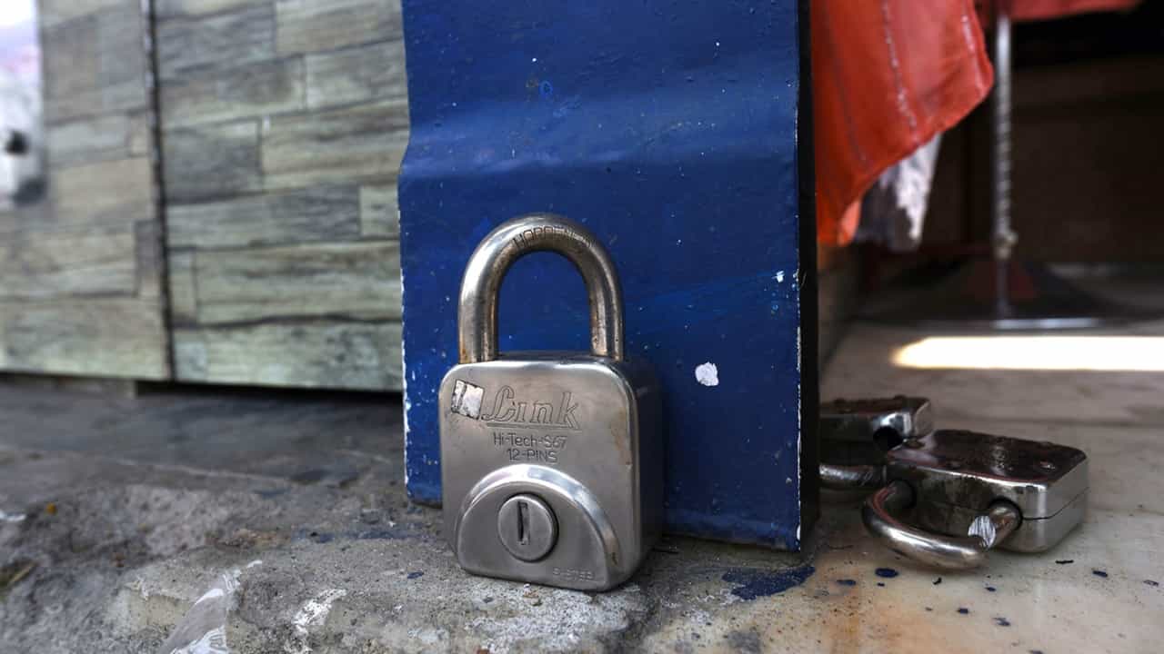 Kerala Hartal: ഒന്ന് ആദരസൂചകം, മറ്റൊന്ന് പ്രതിഷേധം! രണ്ട് ജില്ലകളില് നാളെ ഹര്ത്താല് Kerala Hartal: ഒന്ന് ആദരസൂചകം, മറ്റൊന്ന് പ്രതിഷേധം! രണ്ട് ജില്ലകളില് നാളെ ഹര്ത്താല്