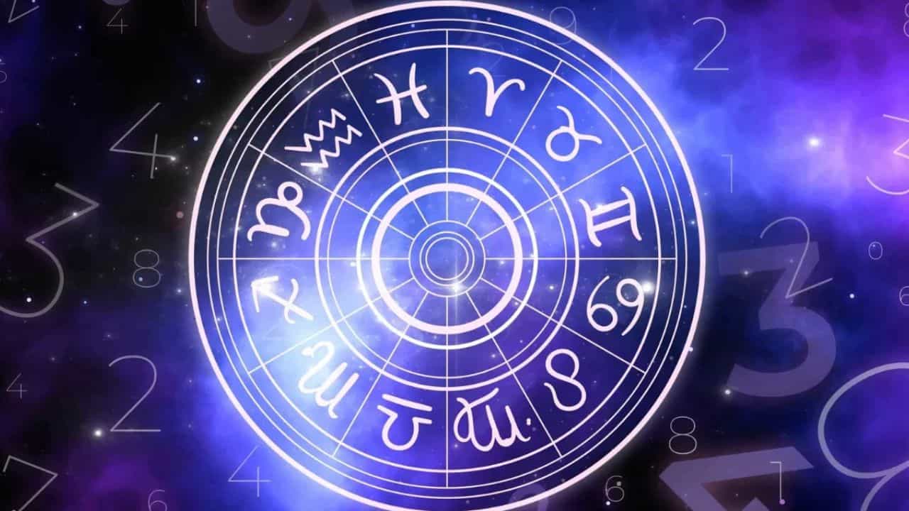 Horoscope Malayalam: ദമ്പതിമാർ തമ്മിൽ കലഹം, സാമ്പത്തിക അഭിവൃദ്ധി; 12 രാശികളുടെ സമ്പൂർണ്ണ ഫലം Horoscope Malayalam: ദമ്പതിമാർ തമ്മിൽ കലഹം, സാമ്പത്തിക അഭിവൃദ്ധി; 12 രാശികളുടെ സമ്പൂർണ്ണ ഫലം