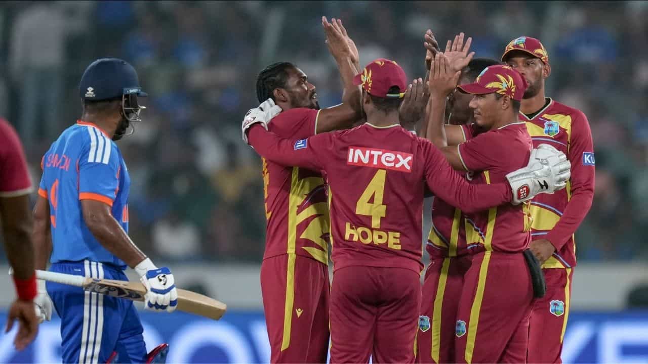 IND vs WI 4th T20I : വീണ്ടും വിൻഡീസ് കരുത്തറിഞ്ഞ് ഇന്ത്യ; ഹൈദരാബാദിൽ വെസ്റ്റ് ഇൻഡീസിന് ജയം IND vs WI 4th T20I : വീണ്ടും വിൻഡീസ് കരുത്തറിഞ്ഞ് ഇന്ത്യ; ഹൈദരാബാദിൽ വെസ്റ്റ് ഇൻഡീസിന് ജയം